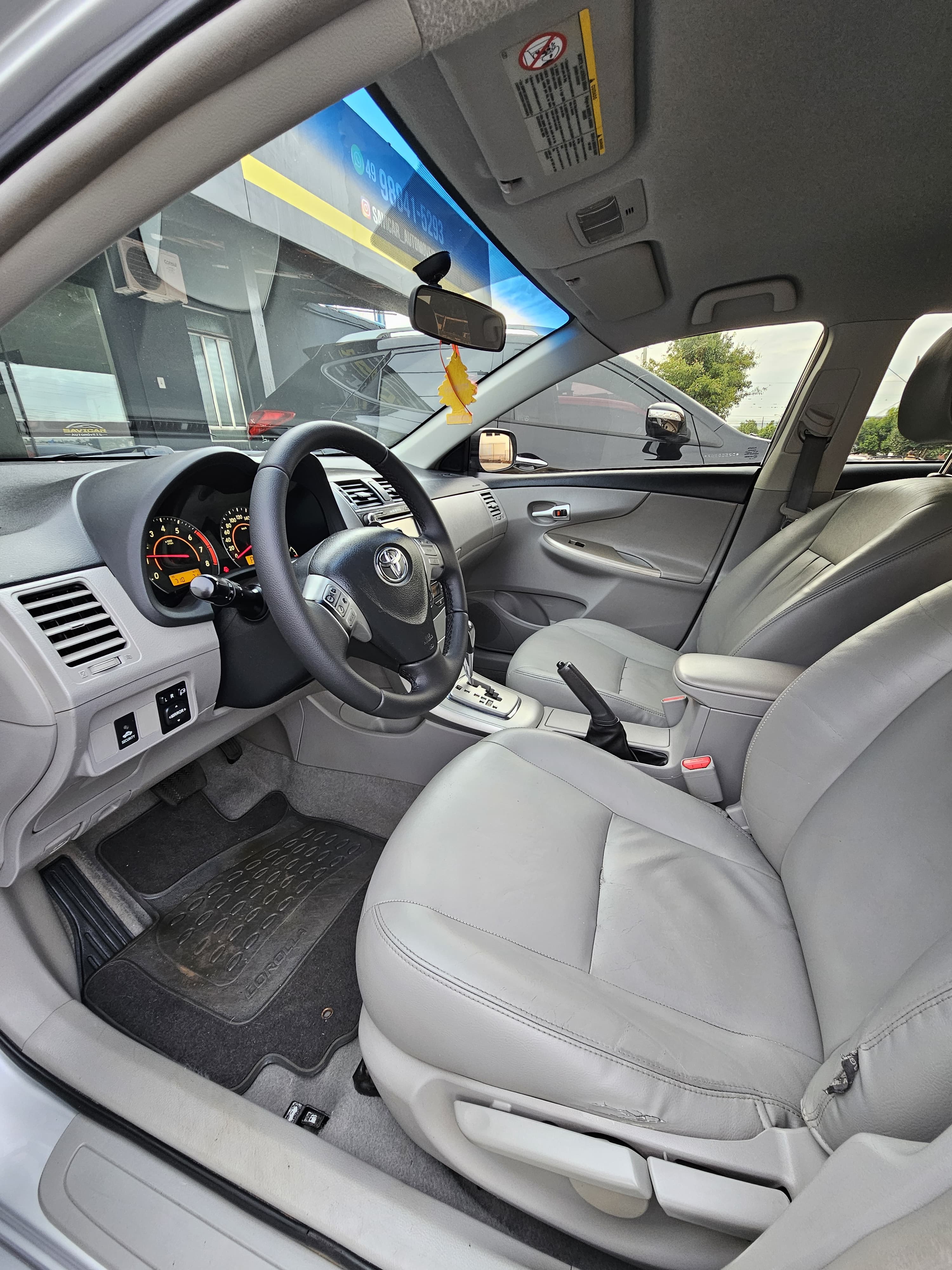 TOYOTA COROLLA XEI 